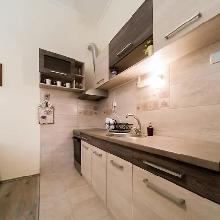 Apartament Ema